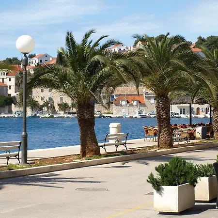 Lavanda Holiday * Milna (Brac)