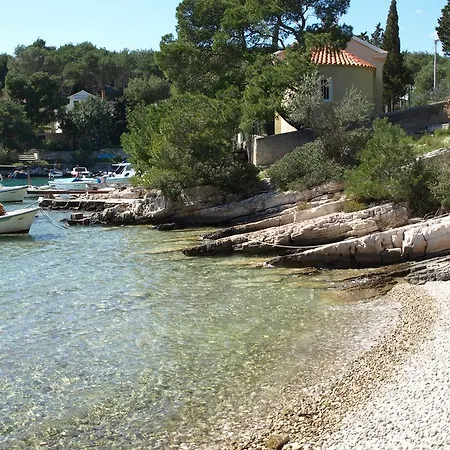 Lavanda Holiday Milna (Brac)